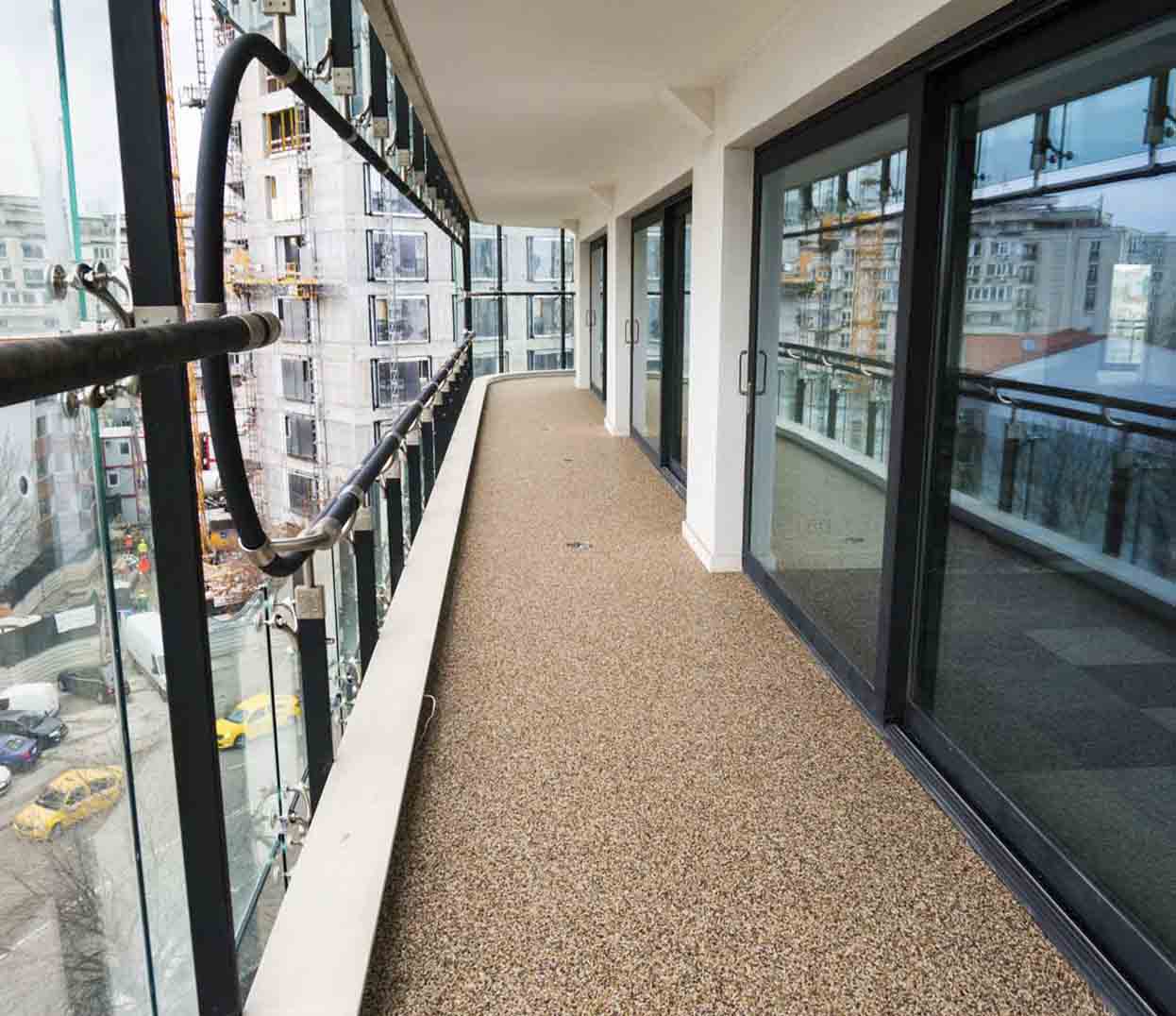 natural stone carpet paving balcony