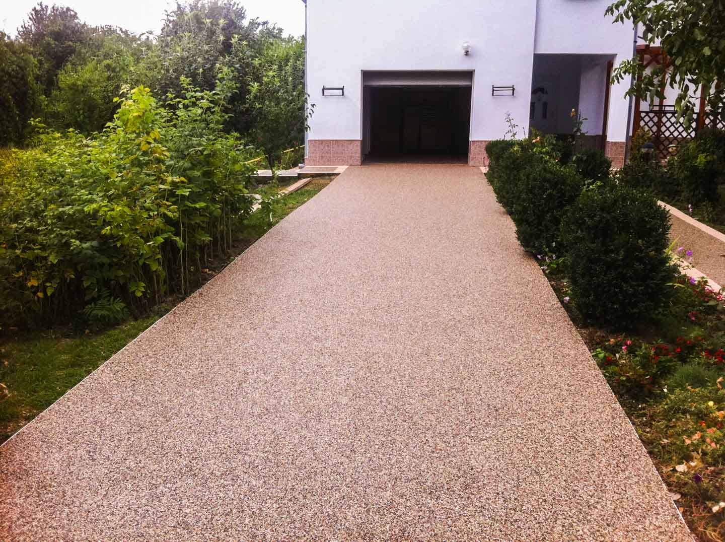 stone carpet of marble pebbles paving