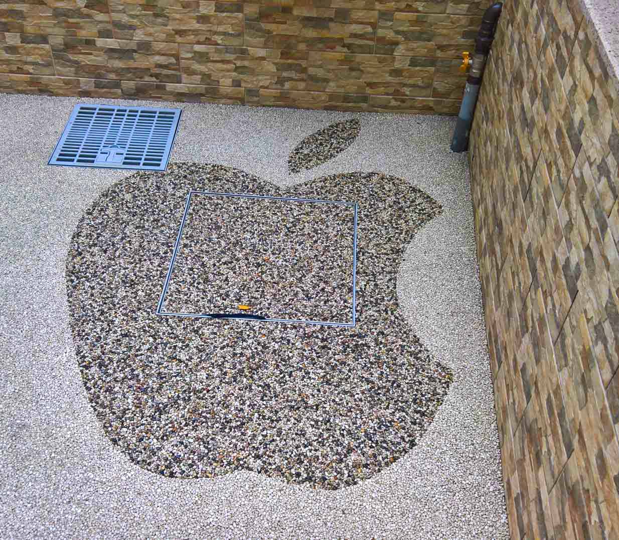 stone carpet paving design